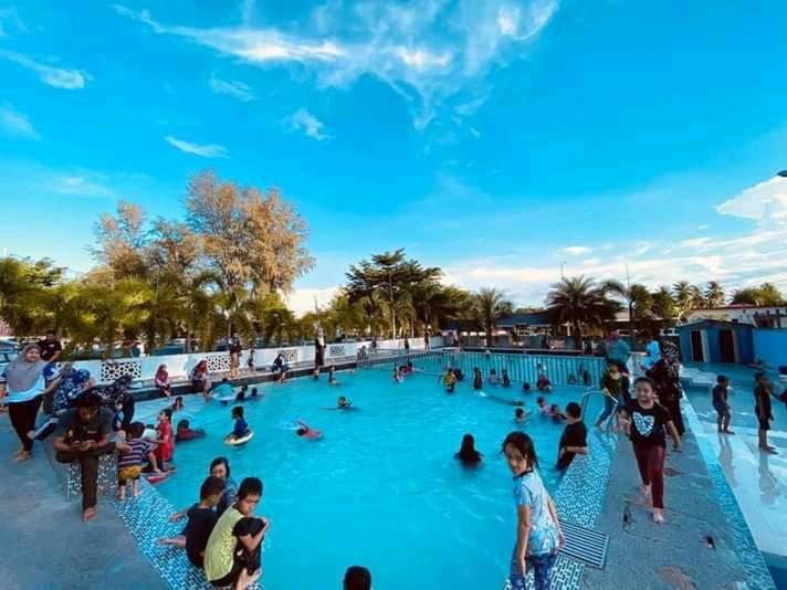 Dgeting Beach Resort Tumpat Luaran gambar