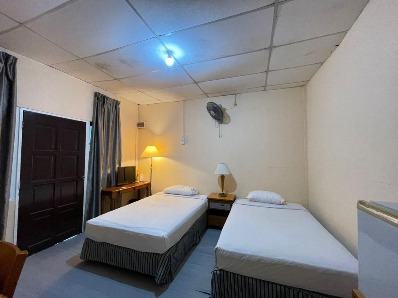 Dgeting Beach Resort Tumpat Luaran gambar