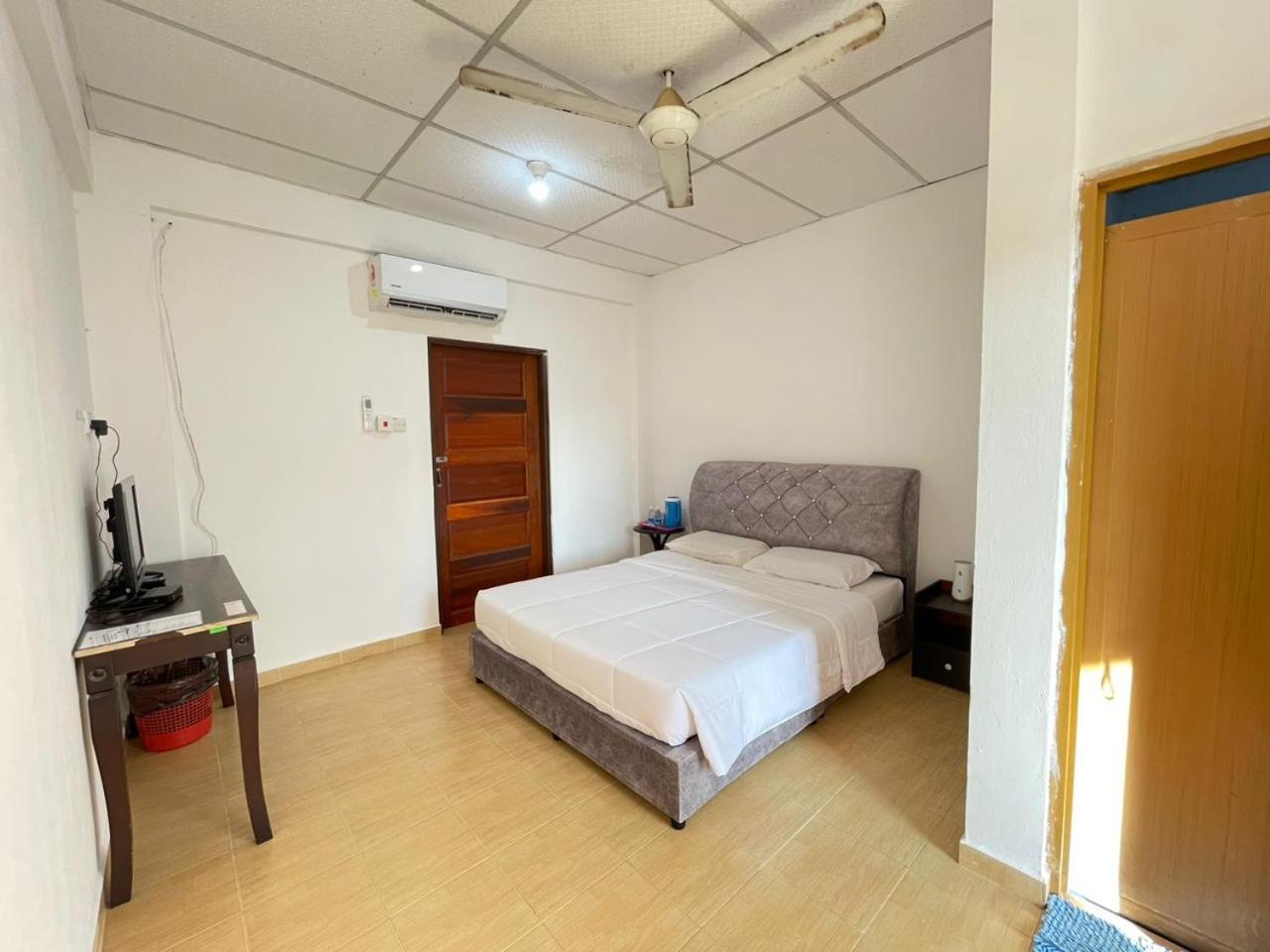 Dgeting Beach Resort Tumpat Luaran gambar